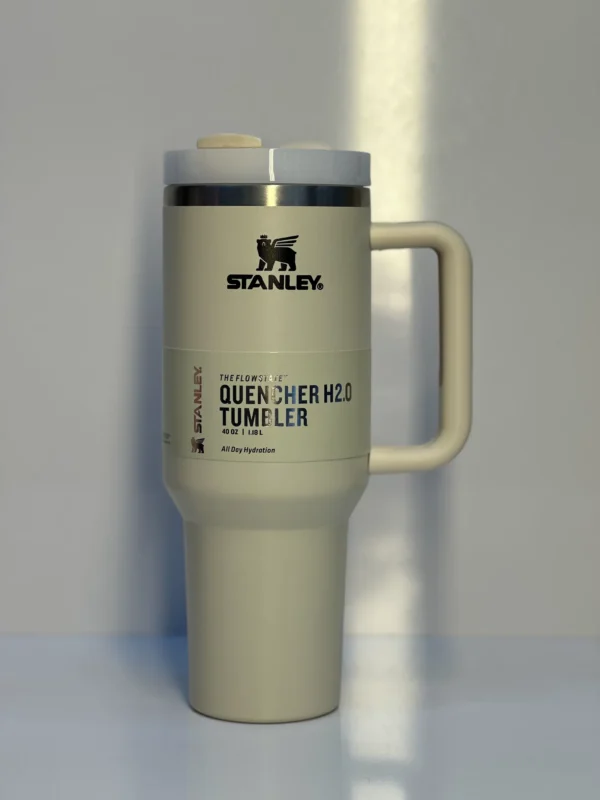 تراول ماگ استنلی مدل Quencher H2.O Tumbler دسته دار 1.18 لیتر اصل - تصویر 6